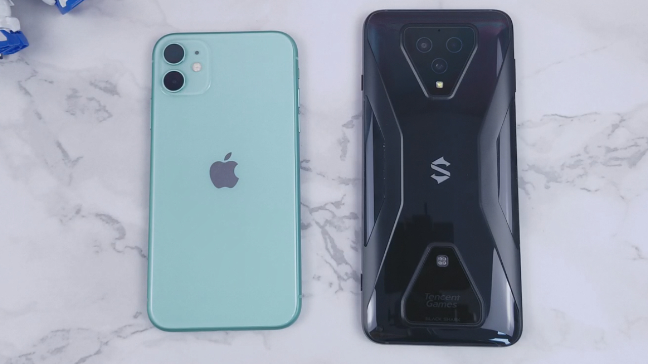 你还在买iPhoneX?看完速度对比黑鲨3,心碎了!
